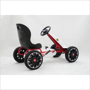 Детский веломобиль Joy Automatic Abarth (PB9388A) Лицензия, белый